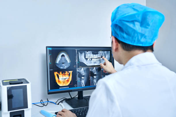 Best Cosmetic Emergency Dentistry in Olympia Heights, FL